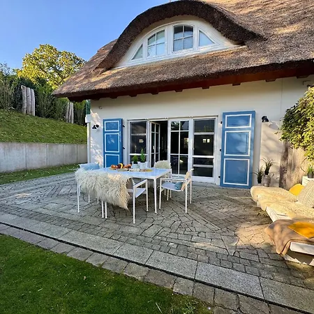 Ferienhaeuser Doppelhaushaelfte Am Grenzweg 度假居 阿伦斯霍普